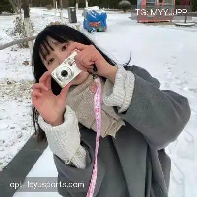 裘炼楠